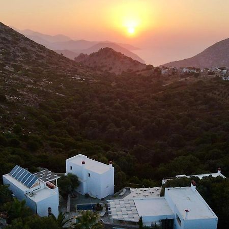 Mourtzanakis Residence - Traditional Eco Hotel In Akhládha Eksteriør billede
