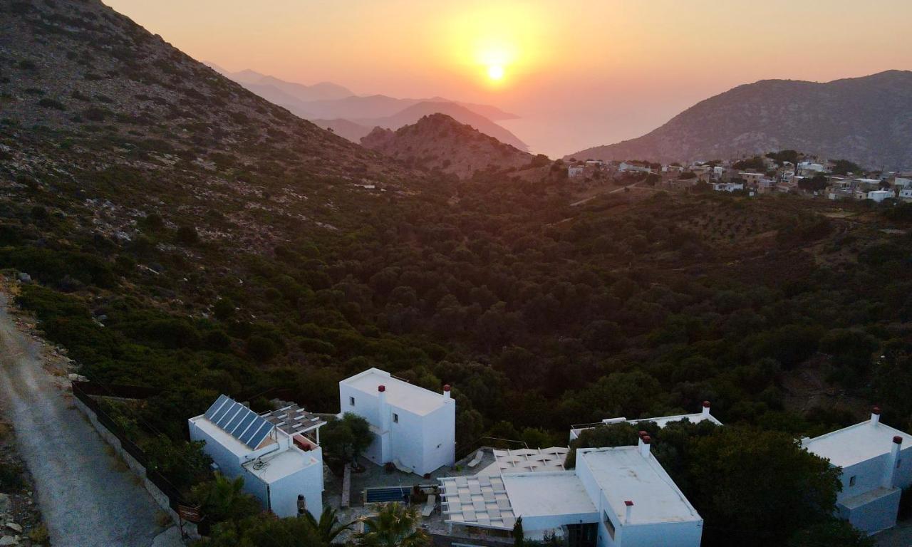 Mourtzanakis Residence - Traditional Eco Hotel In Akhládha Eksteriør billede