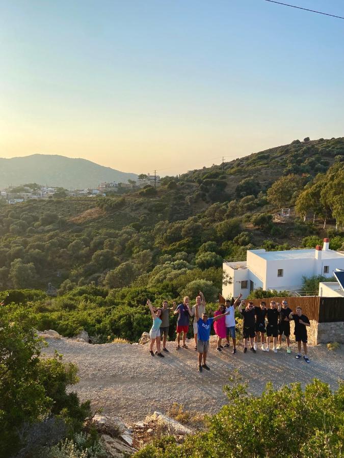 Mourtzanakis Residence - Traditional Eco Hotel In Akhládha Eksteriør billede